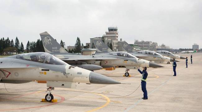 ����ͼ��̨��IDFս��