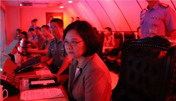 ������ͼ����Ӣ���Ӳ조��ɽָ������