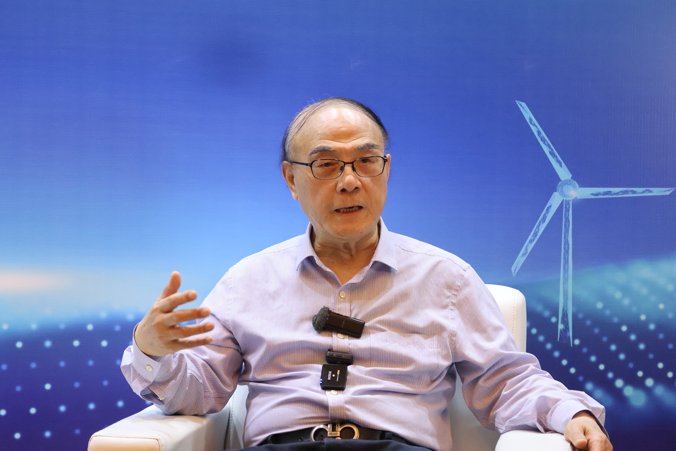 �й�����ԺԺʿ���������Ƕ�λϵͳ���̼����о��������Ρ��人��ѧԭУ�������ϡ������� ���Ƹ���