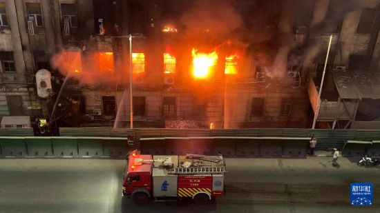 77գԱڰ׶һŴ¥Ļֳ»緢˹÷㣩