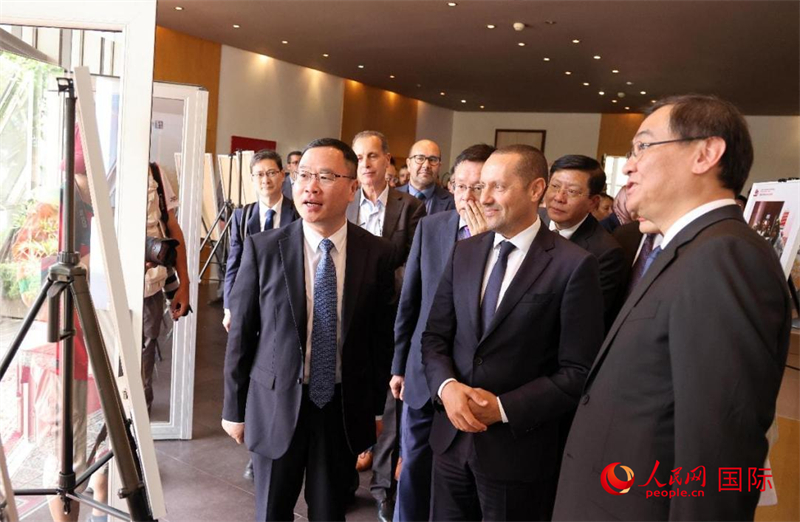 ĦιԮĦйҽƶǲ50ͼƬչ ܿ˽