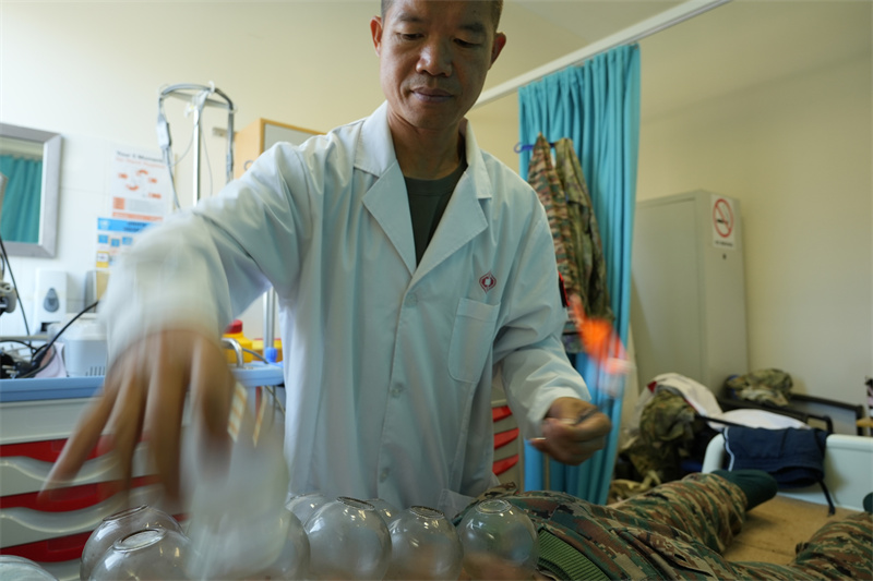 ��4��ͼΪ��ҽ���ƻ�ֳ�����Ӱ������