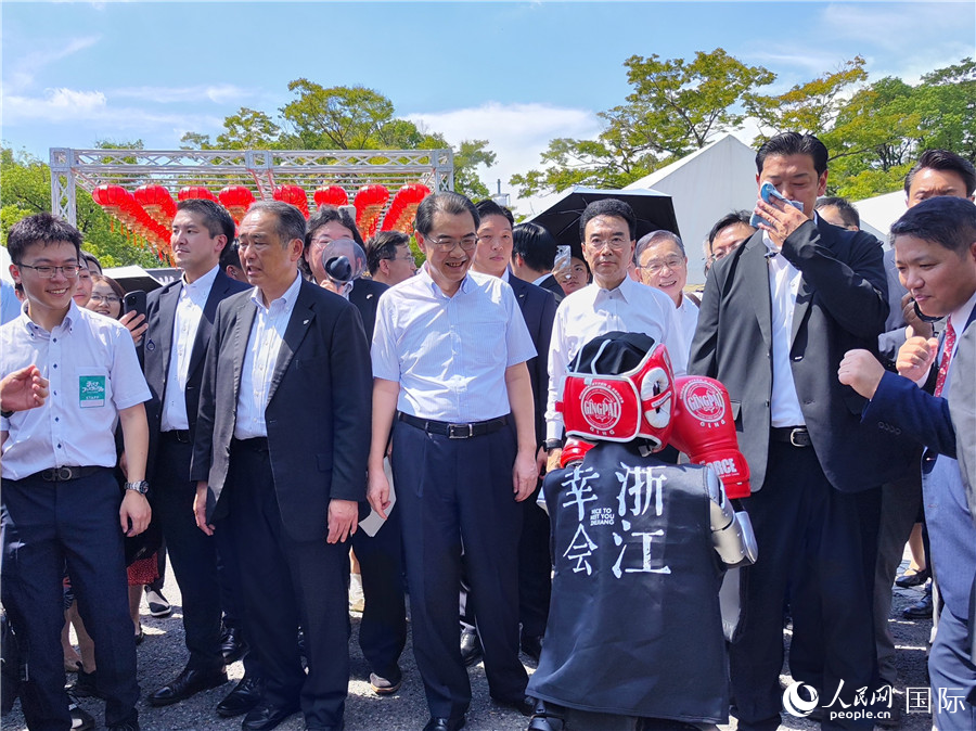 �α�������ˡ�ȭ���֡���������������