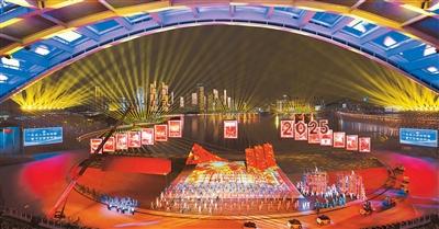 本届全运会闭幕式现场。新华社记者 陈益宸摄
