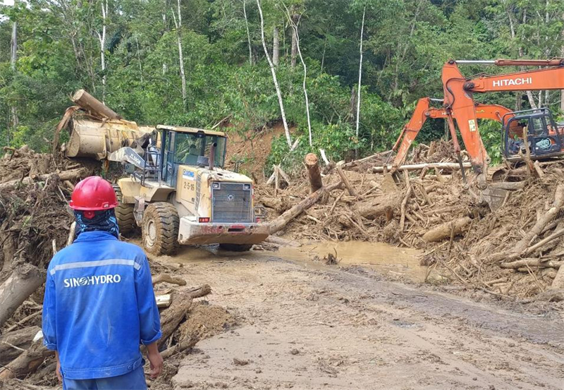 ����ˮ��վ��Ŀ�����Ӧ�����ն��飬����ٵ�·�����������޸�������ˮ��վ��Ŀ����ͼ