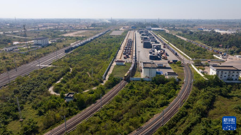 1129գй֣ݵľ۰д׶·վ̣˻Ƭ»緢㣩