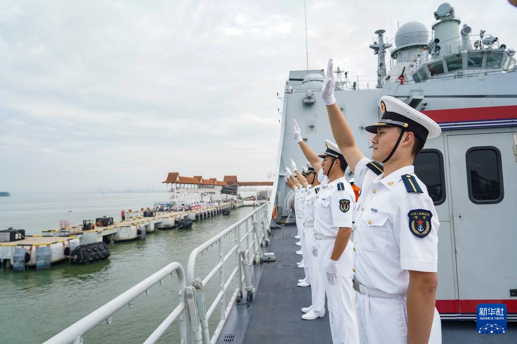 1129գǰۣѧԱڼװжӣӭȺ⡣»緢㣩