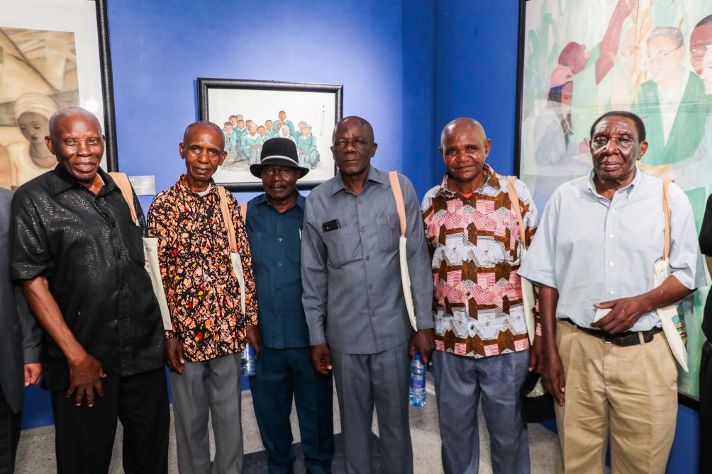 1126գ̹ɣǴ˹ķ̹·ְڡͬ·ѡ̹·ɷ滭չϺӰ»緢նŦ㣩