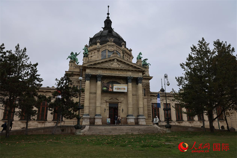 ͼΪ��������Ȫ�İ���˷����ڡ����������� ���ٻ���