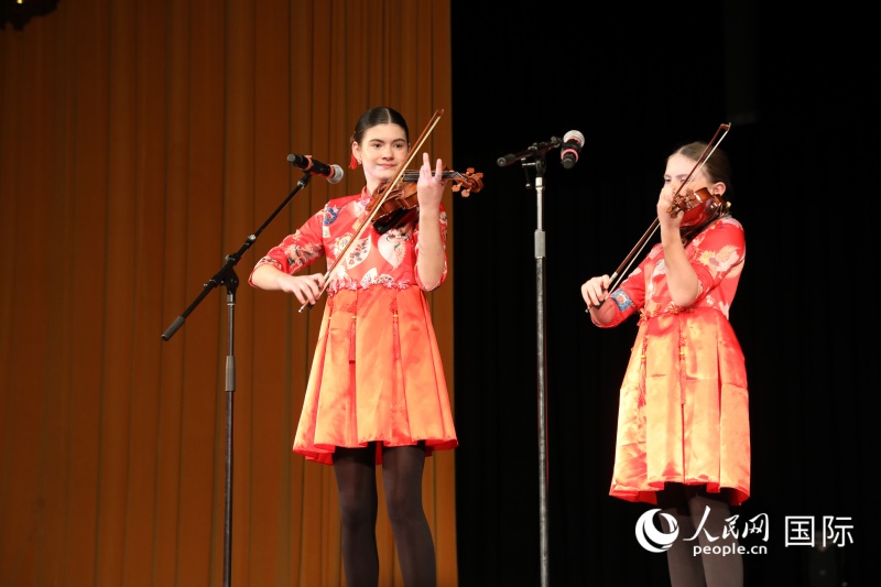 5������ѧ�����ࡶ��ף���� ���������� ��־ΰ��