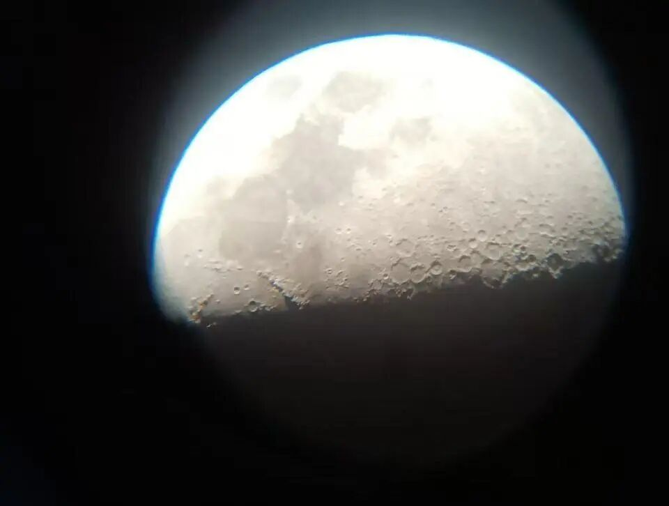 ͨ��������Զ���۲쵽�������ܷ��߹�ͼ