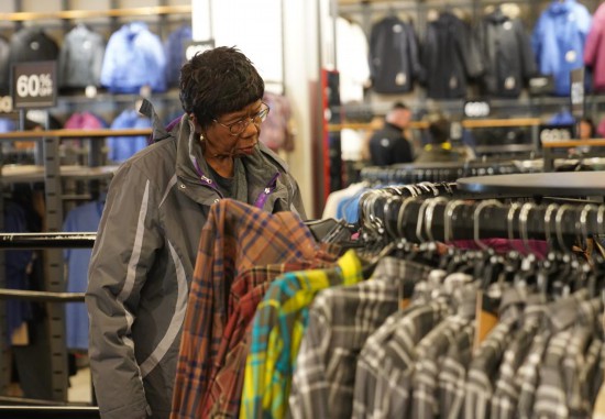 1��22�գ�������ŦԼһ���������ģ��˿Ͳ鿴��ǩ���»�������ŷ����