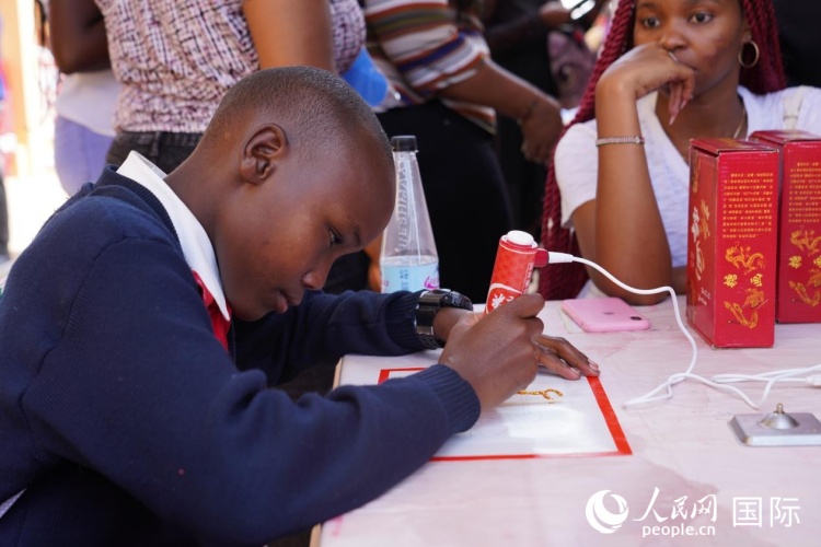 ��ֳ������������� �������