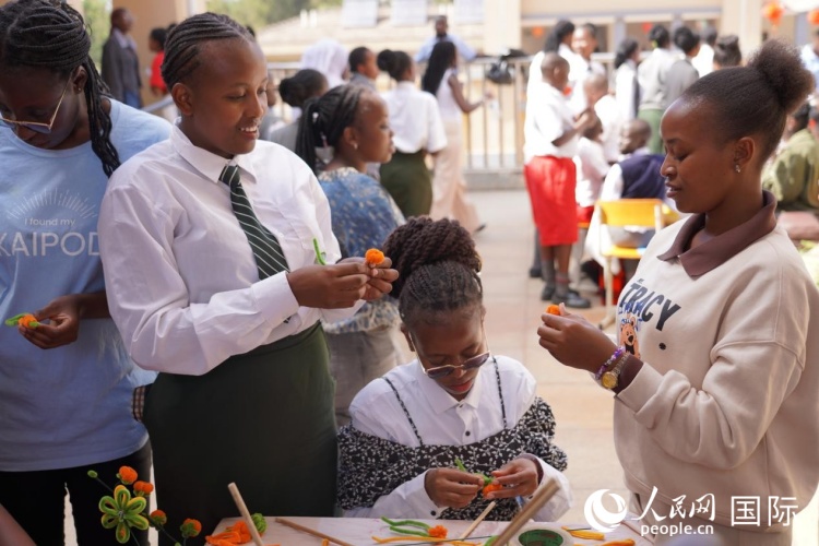 ��ֳ������������� �������