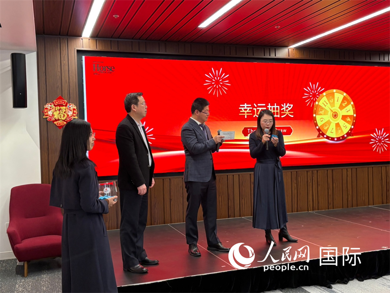 �й�פ�ɽ�ɽ����ݾ��̲��޵˵��ۣ��������Ǯ�����ĸ������ŵ�����һ��������ֳ�Ϊ�λ�α��齱�����������ߵ�����