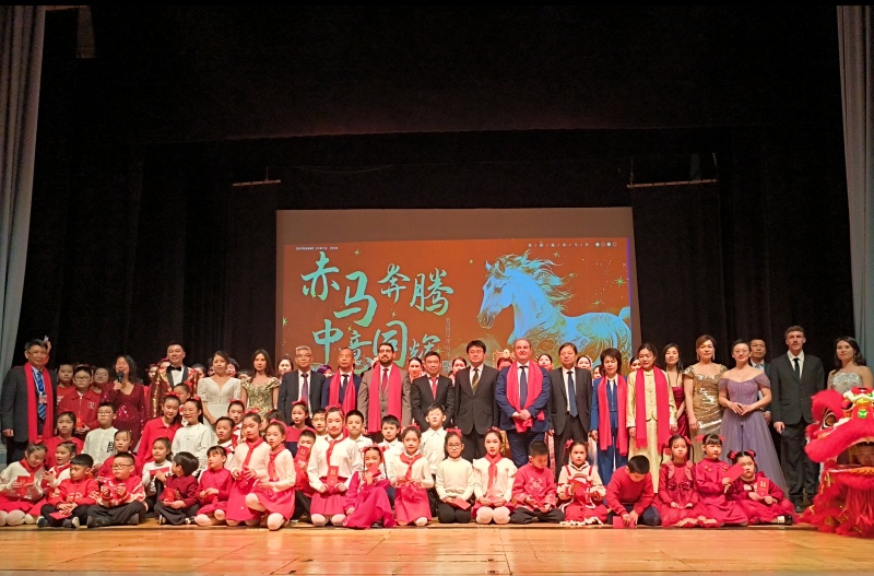 ��ֳ��� ���췽�ṩ