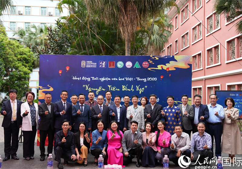 ��ֳ�ͼ������������ ��������