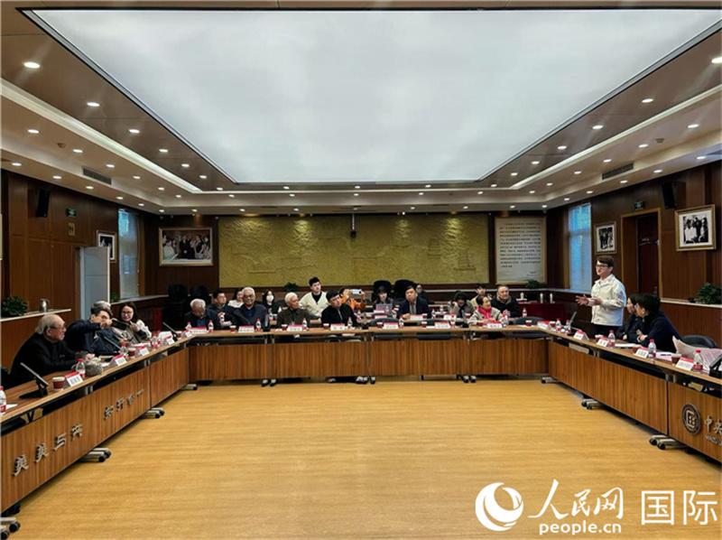 ������˹��ʷʫ���ֻ������������̬����Ӧ���о���Ŀ�����������������ѧ���С����������� ��������