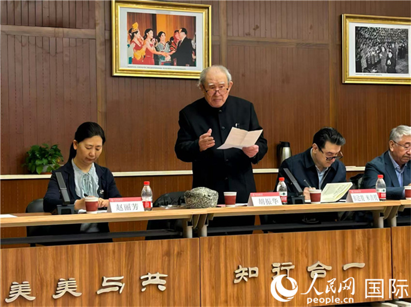 ���������ѧ����������ں����´ǡ����������� ��������