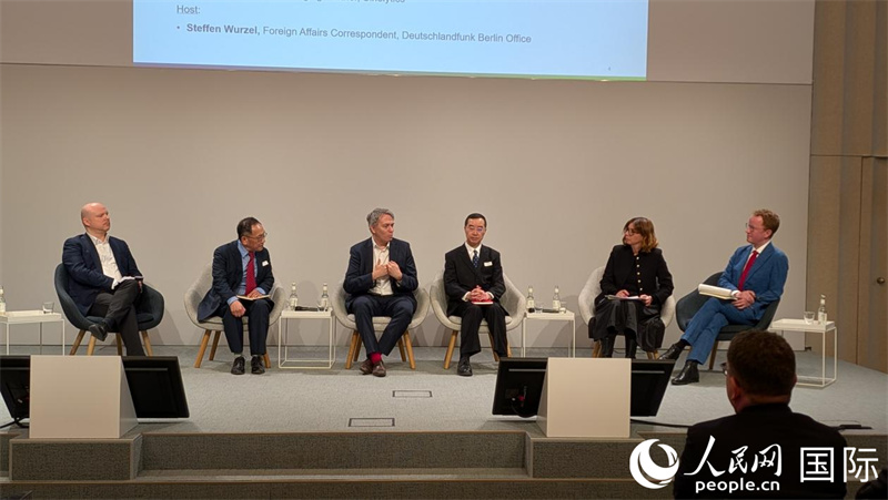 �е�����ѧ�ߡ����ý���ʿ��˫�߾�ó�����й�����������������ۡ����������� ���ٻ���